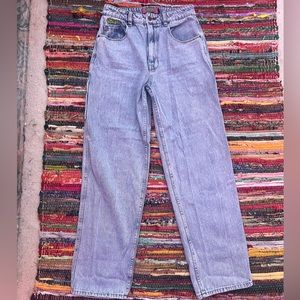 Empyre light wash size 5 ,wide leg/baggy jeans